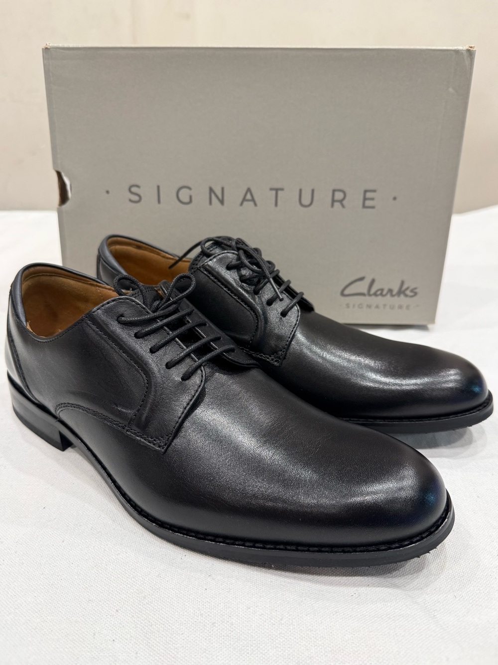 Clarks Men's CraftArlo Oxford Lace up Color Black Leather Wide Size